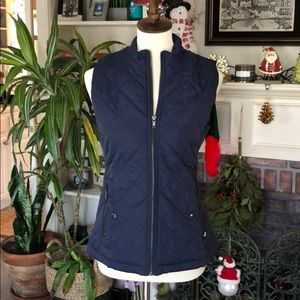 ALLEGRA K | Navy puffer vest